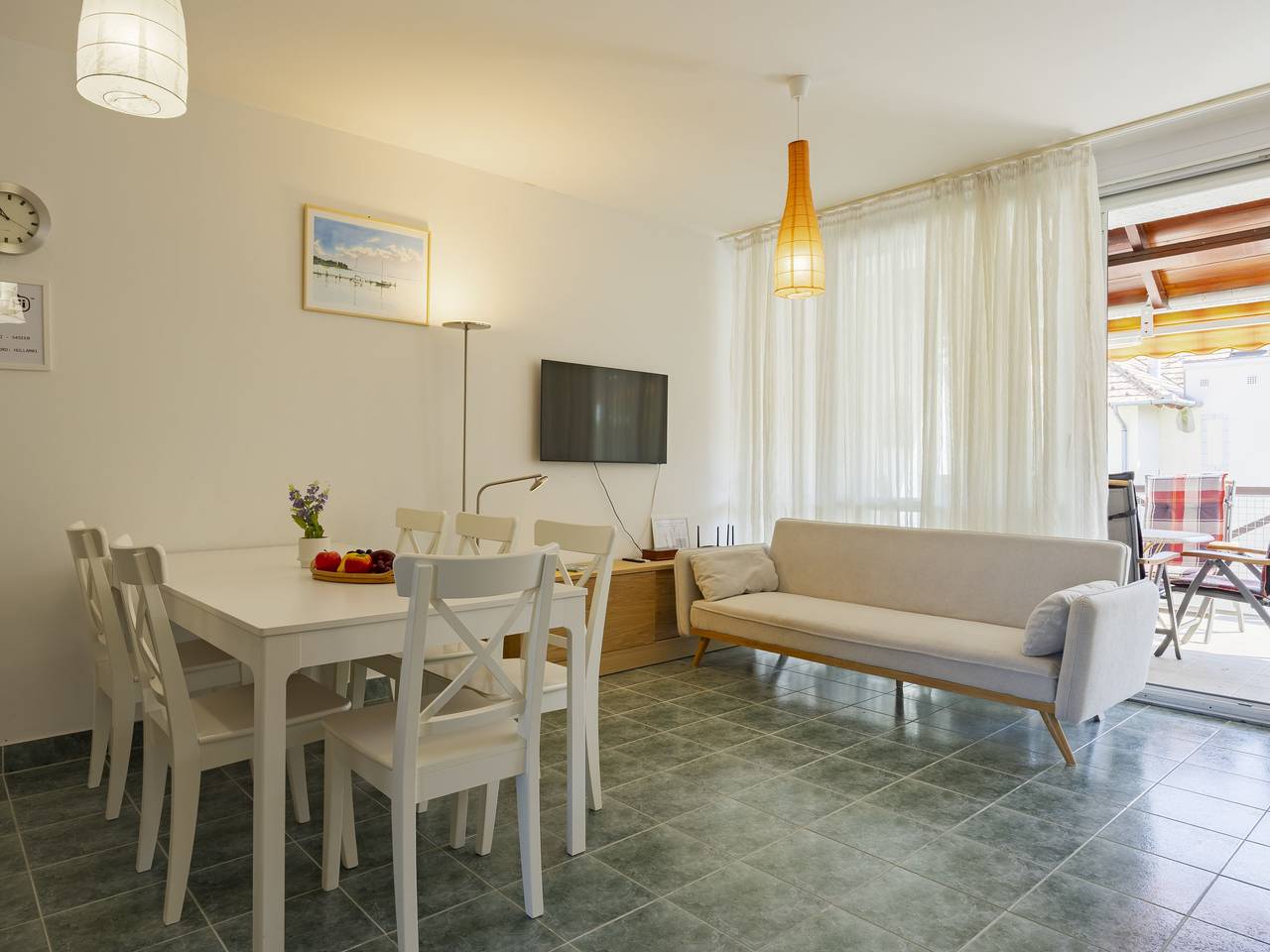 Hel lejlighed, Pamela in Balatonőszöd, Balatonsøens Sydbred