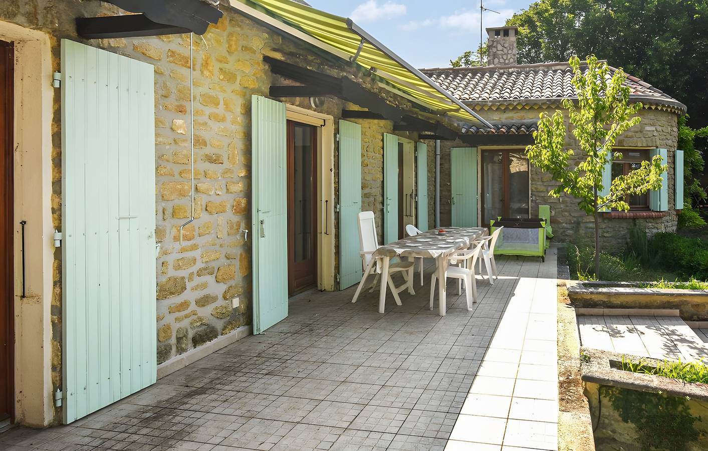 Villa de 120 m² en drôme provençale avec grand terrain in Taulignan, Région de nyons