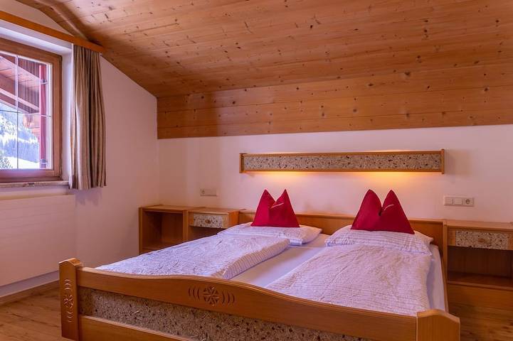 Ferienwohnung für 5 Personen, mit Balkon und Garten in Grän - 2