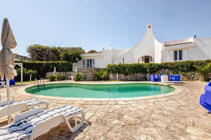 Casa vacanza per 7 persone, con Giardino e Piscina nonché Panorama a Costa Merlata