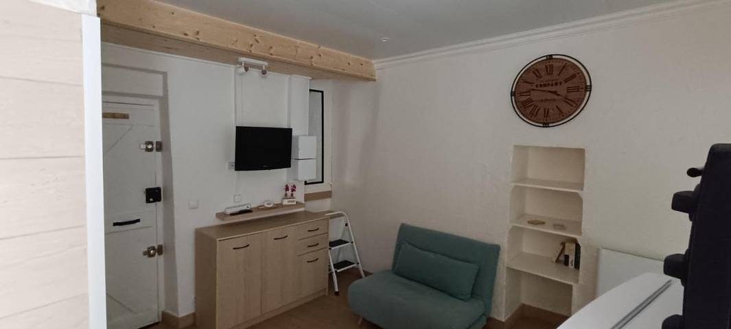 Gîte pour 2 personnes, avec vue à Levens - 3