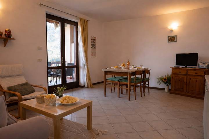 Appartamento intero, Angelica 3 in Prabione, Tignale