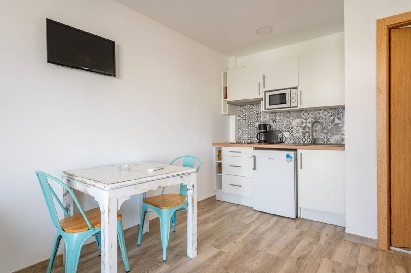 Ganze Wohnung, Ferienwohnung für 2 Personen mit Balkon/Terrasse in Portocolom, Felanitx