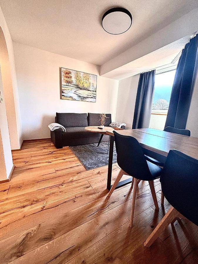 Ferienwohnung für 6 Personen, mit Ausblick und Garten, kinderfreundlich in Axams - 4