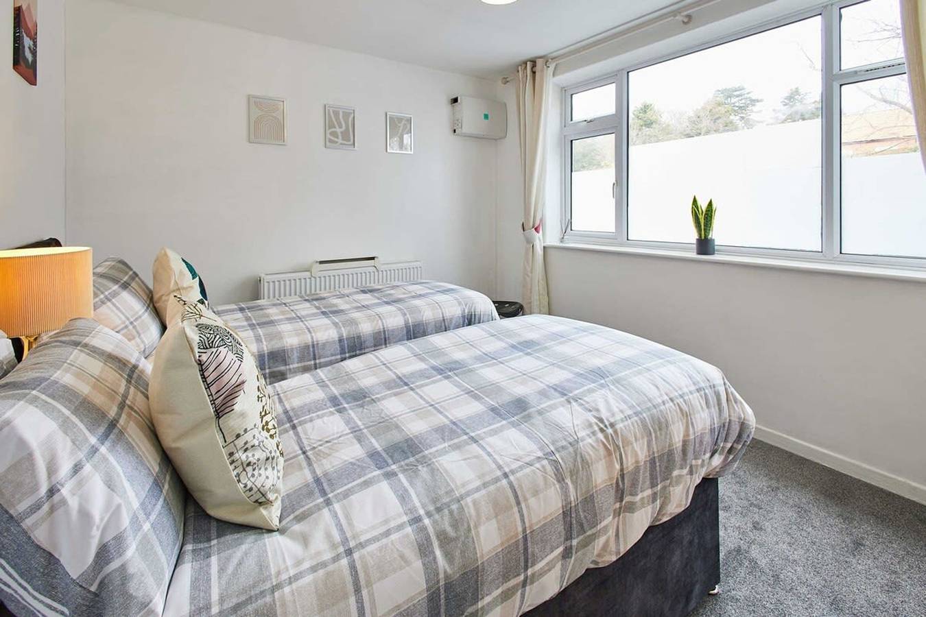 Entire apartment, Host Stay Shaftsbury in Burton Joyce, Nottinghamshire