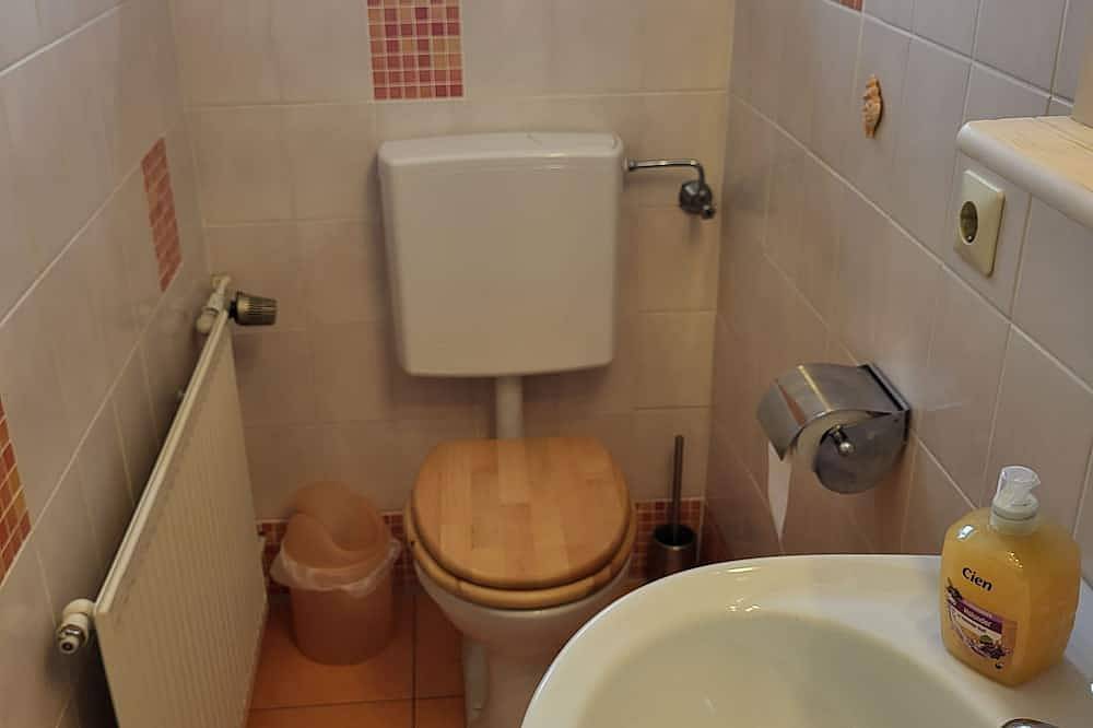 Ganze Wohnung, Ferienapartment Schlummerhausen - Ferienapartment Schlummerhausen in Beilstein in Beilstein, Stadt, Stuttgart Region