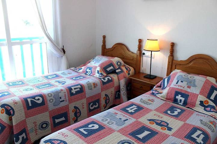 Ganze Wohnung, Ferienwohnung EStepona Hafen 6 Gäste Meerblick in Puerto Deportivo de Estepona, Estepona