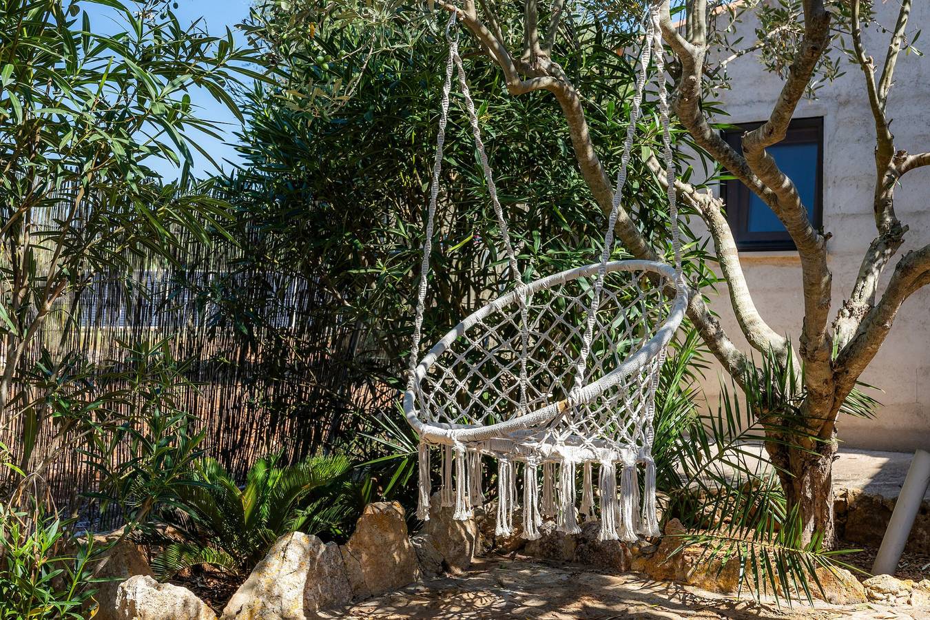 Maison de campagne 'Can Hostalet' avec terrasse privée, Wi-Fi et climatisation in Es Llombards, Santanyí