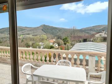 Gîte pour 7 personnes, avec jardin et piscine à Saint-Géry
