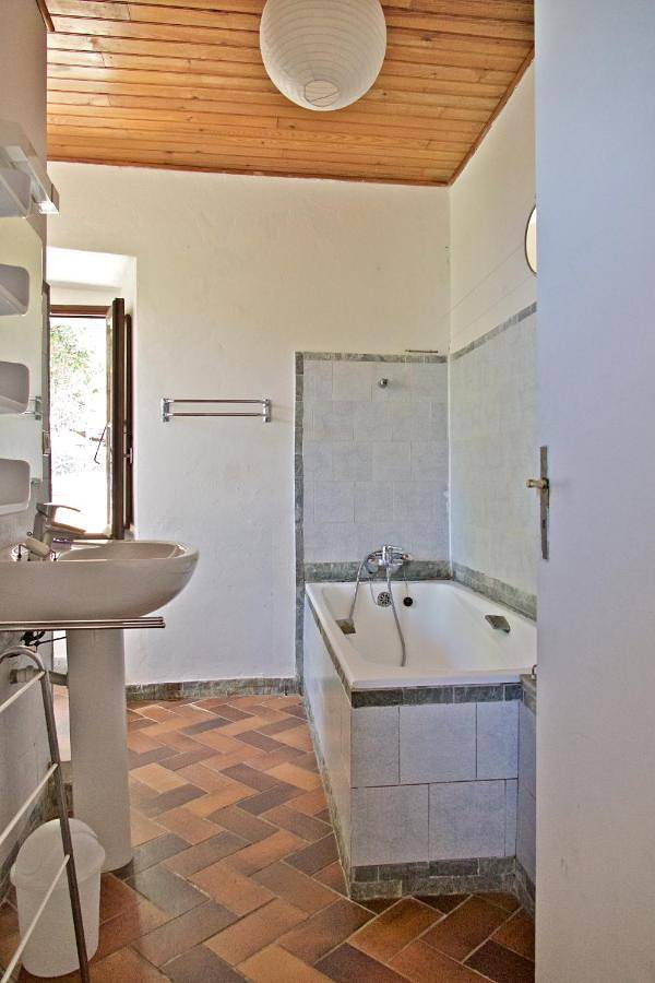 Location de vacances pour 10 personnes, avec vue et terrasse, animaux acceptés à Morsiglia - 3