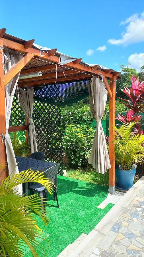 Appartement de vacances pour 4 personnes, avec terrasse et vue