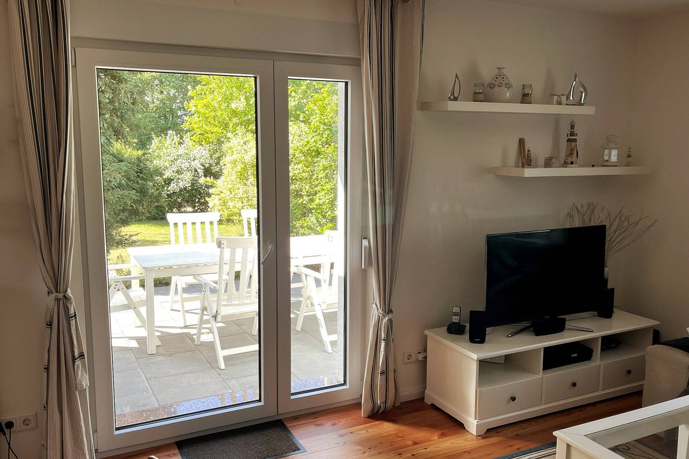 Quiet and Charming Holiday Home with Private Terrace, Garden, and Wi-Fi in Putbus in Putbus, Bergen auf Rügen and Surroundings