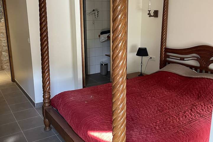 Location de vacances pour 12 personnes, avec terrasse et jardin, animaux acceptés à Camboulit - 2