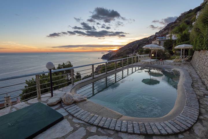 Chalet para 8 personas, con jardín además de vistas y terraza - 1