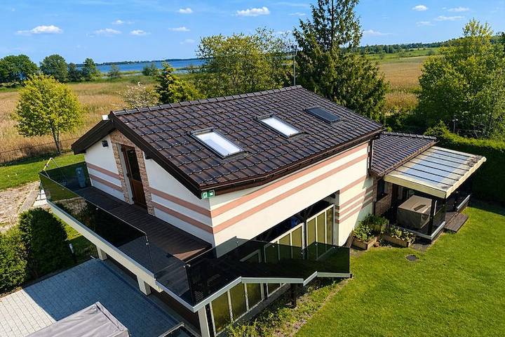 Lodge for 5 people, with hot tub and pool in Poland