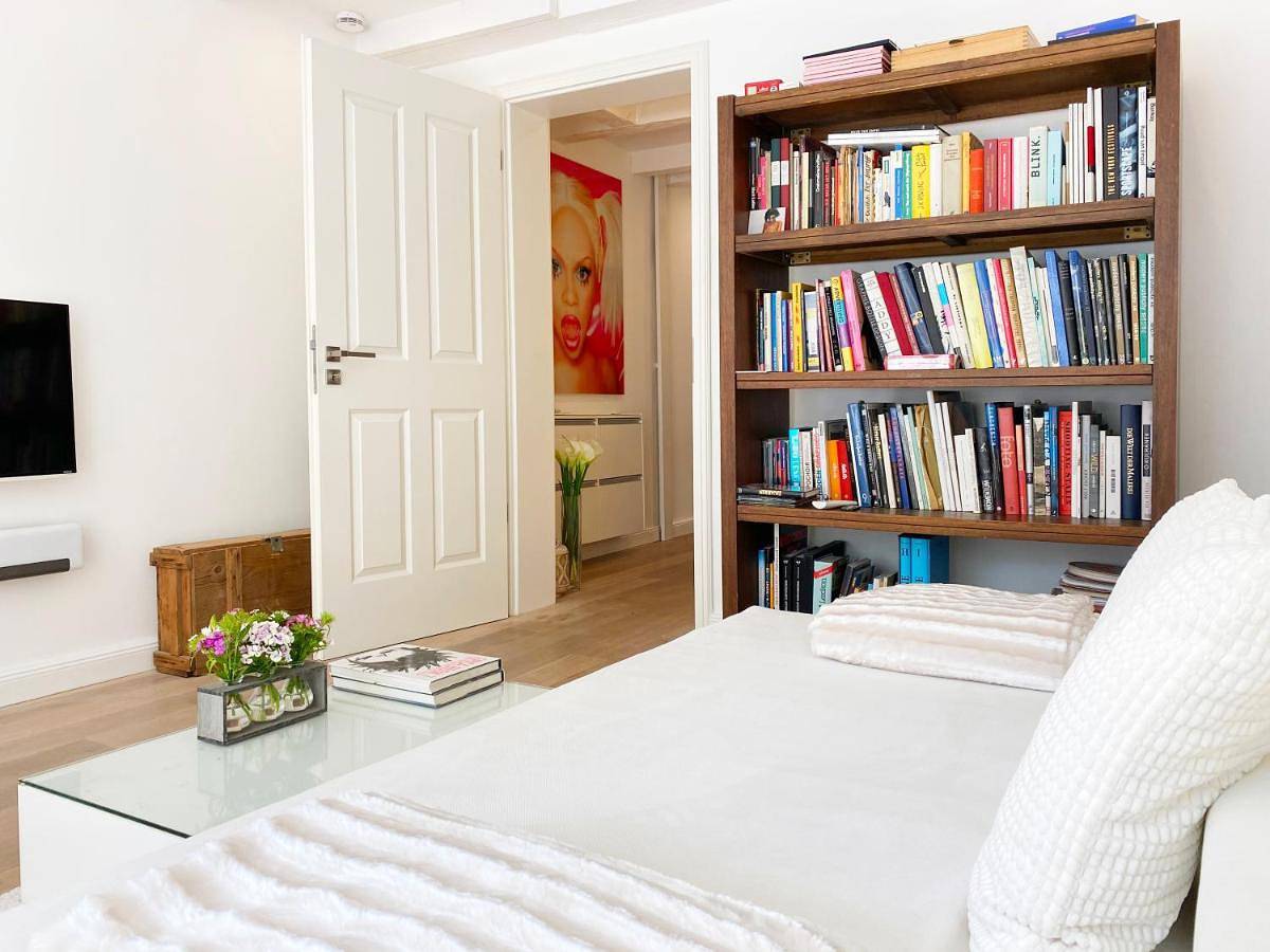Ganze Wohnung, Two-Bedroom Apartment in Altona Hamburg, Hamburg