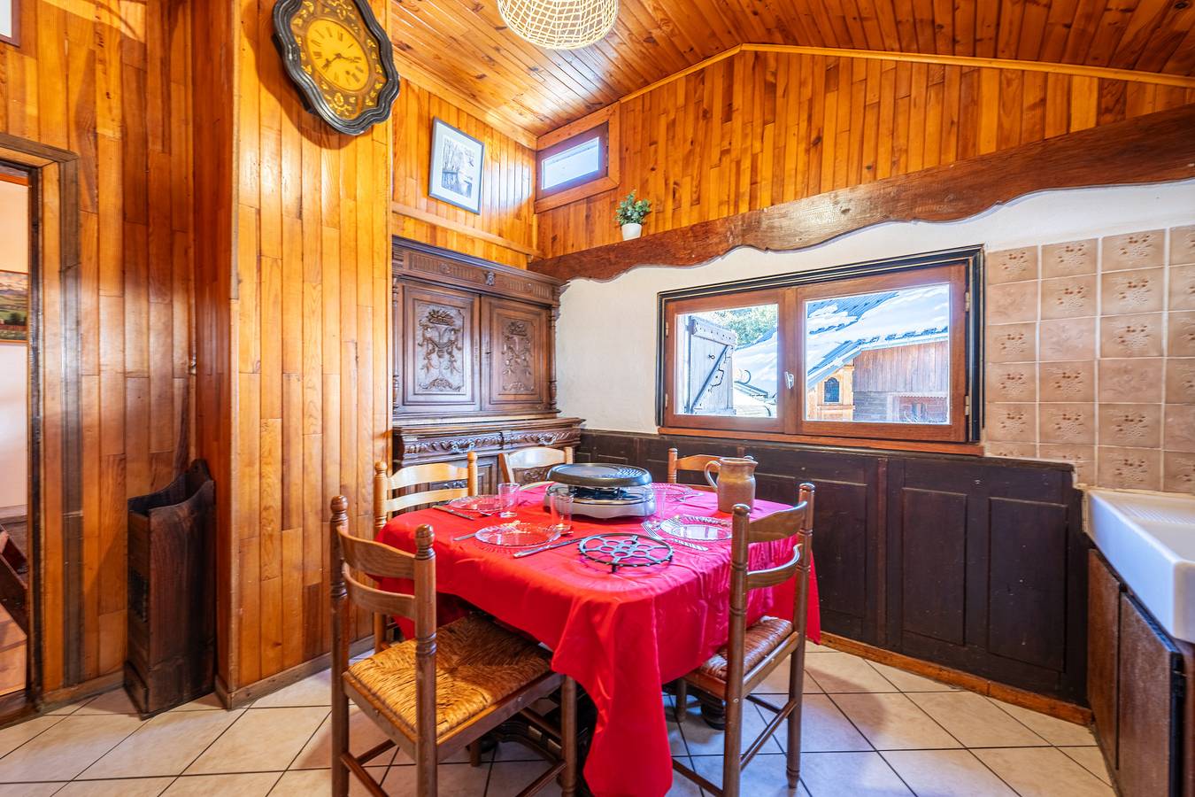 Appartement entier, Appartement 'Balcon' avec vue sur la montagne in Col du Mollard, Albiez-Montrond