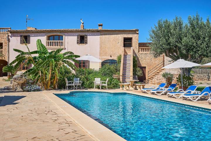 Finca am Strand für 8 Personen, mit Garten und Balkon in Cala d'Or