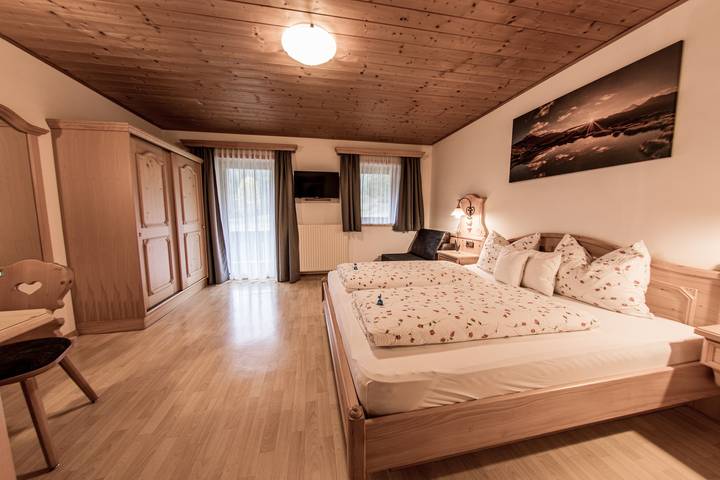 Studio für 3 Personen, mit Balkon und Garten am Pragser Wildsee - 2