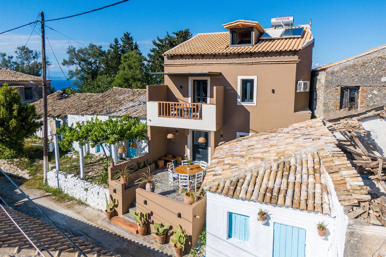 Country House 'Kalimoukos' with Sea View, Wi-Fi and Air Conditioning in Corfu