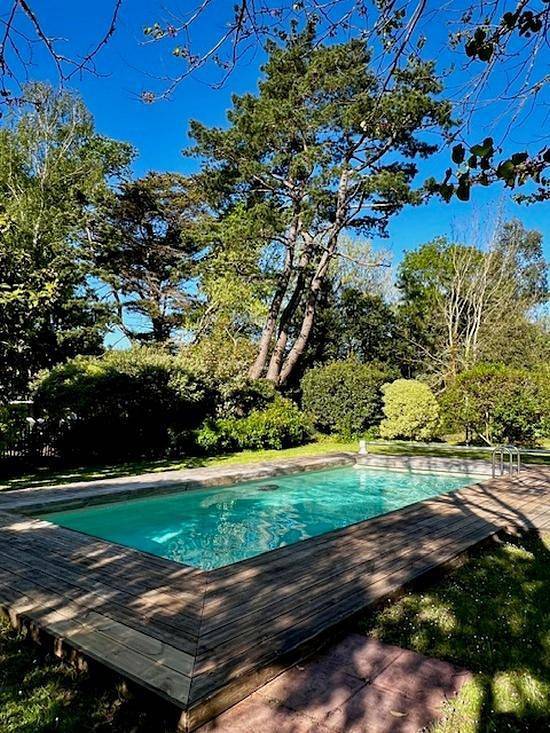 Gîte pour 8 personnes, avec jardin ainsi que vue et piscine à Sarzeau - 2
