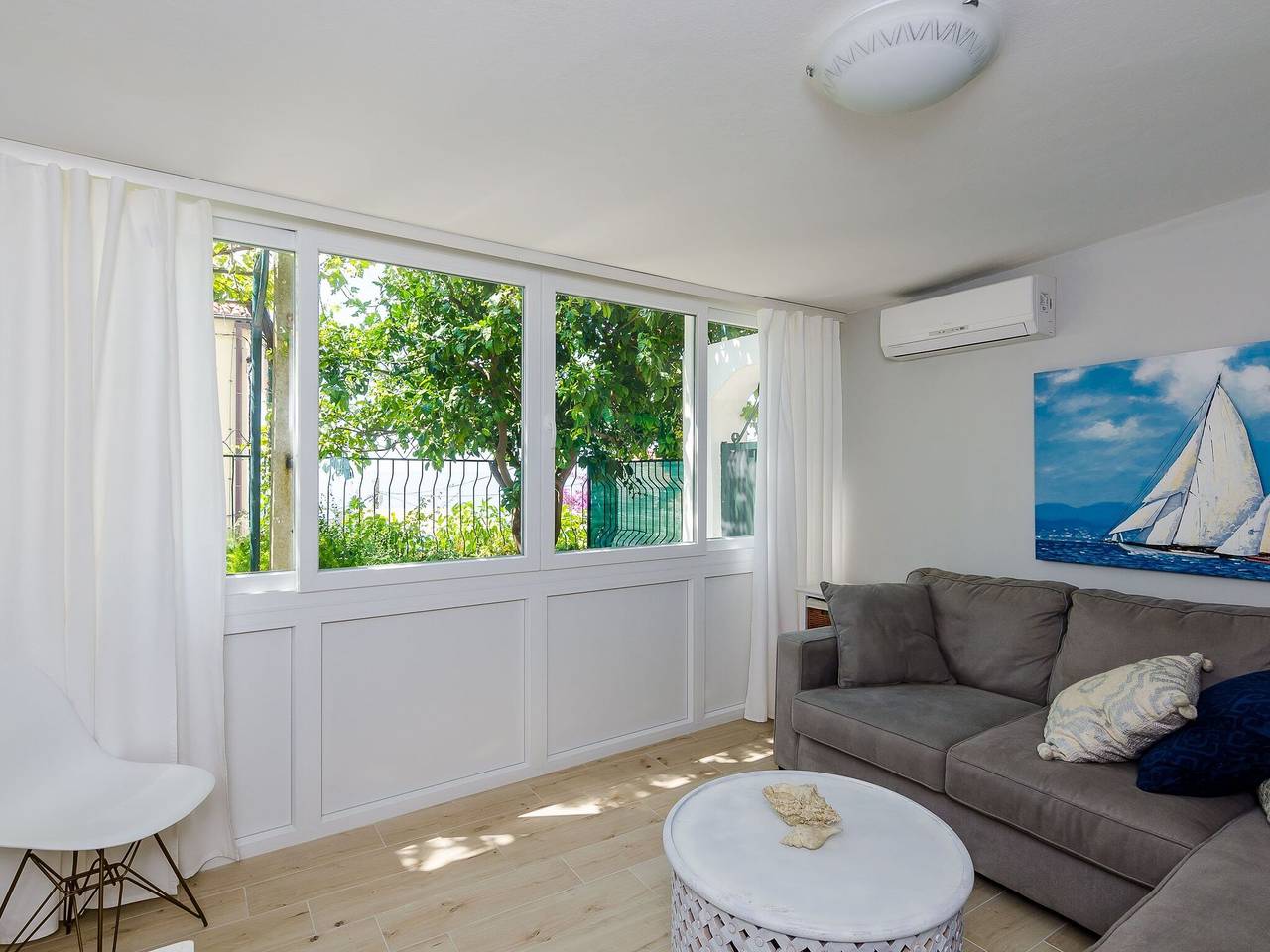 Hel lägenhet, Ploče Apartments - Lägenhet med 2 sovrum och havsutsikt - Iva Racica 12 in Dubrovnik, Grad Dubrovnik
