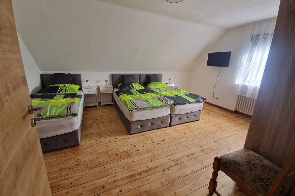 Großzügiges Ferienhaus mit Weitblick in Kall, Rureifel (Nordrhein-westfalen)