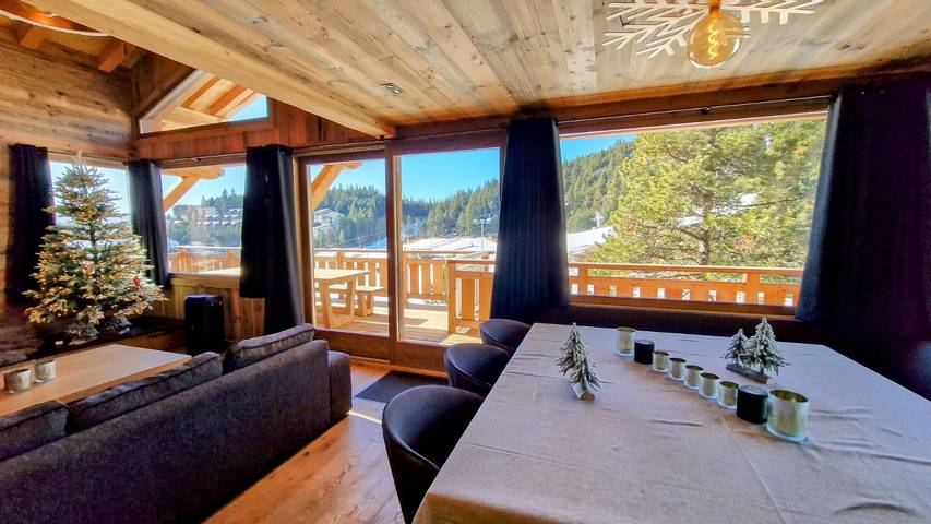 Chalet pour 12 personnes, avec balcon et jacuzzi à Bolquère - 4
