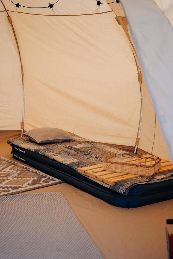 Camping für 2 Personen, mit Seeblick und Terrasse sowie Ausblick und Garten in Tschechien - 4