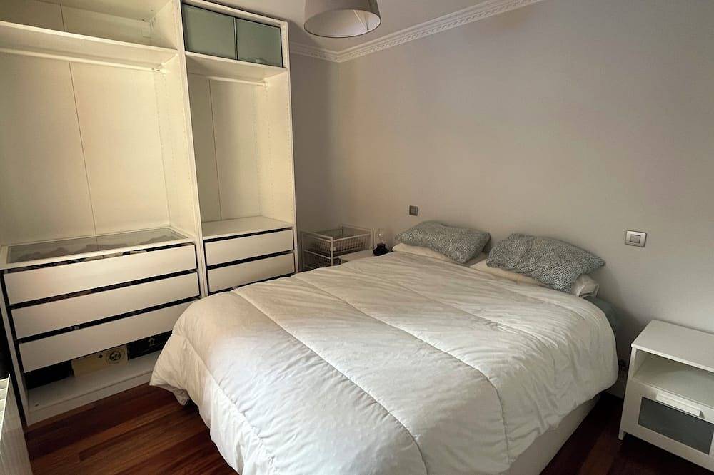 Entire apartment, Quiet apartment near Bilbao airport 28 december - 28 february in Mungia, Bizkaia