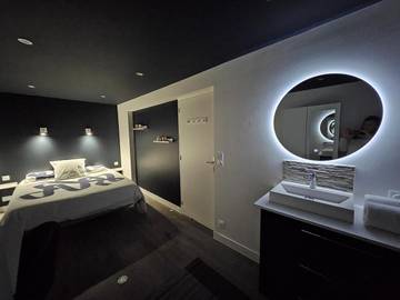 Gîte pour 4 personnes, avec jardin à Triel-sur-Seine