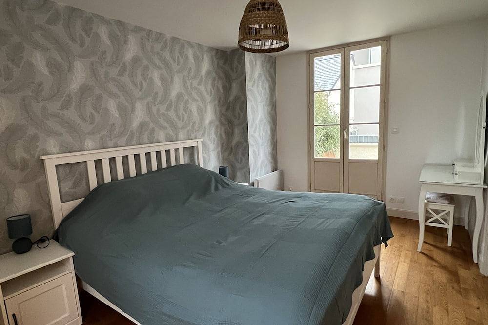 Maison bord de mer à Ouistreham – à 2 min à pied de la plage, terrasse, 4 pers in Ouistreham, Région de Caen