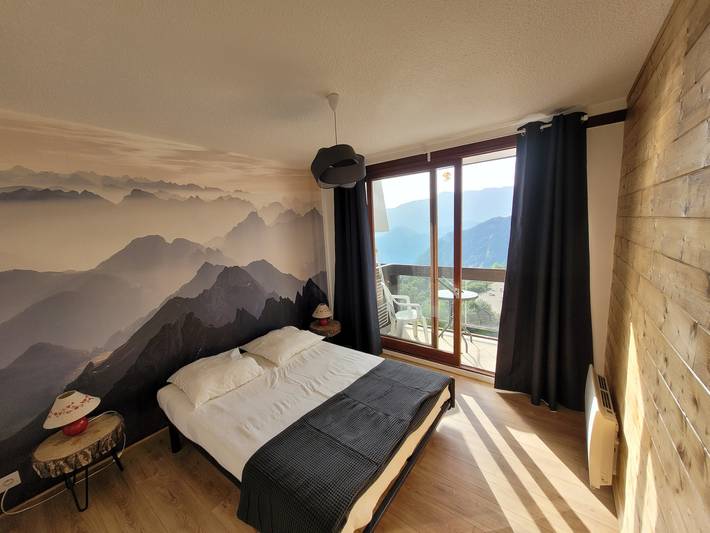 Gîte pour 8 personnes, avec balcon, animaux acceptés dans Le Corbier - 3