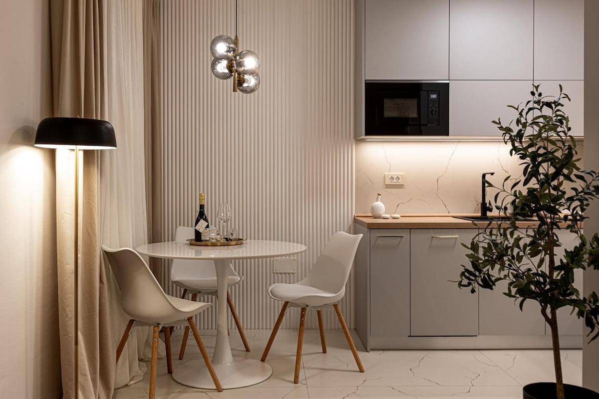 Entire apartment, Lakeview Retreat - Jarun, Free Parking, Lux design in Zagreb, Zagreb region