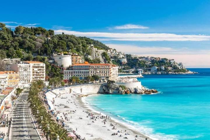 Gîte pour 2 personnes, avec terrasse dans Eglise Saint Francois De Paule