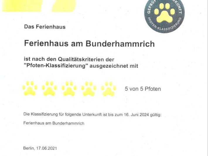 Ferienhaus für 10 Personen, mit Terrasse und Garten sowie Sauna in Bunde