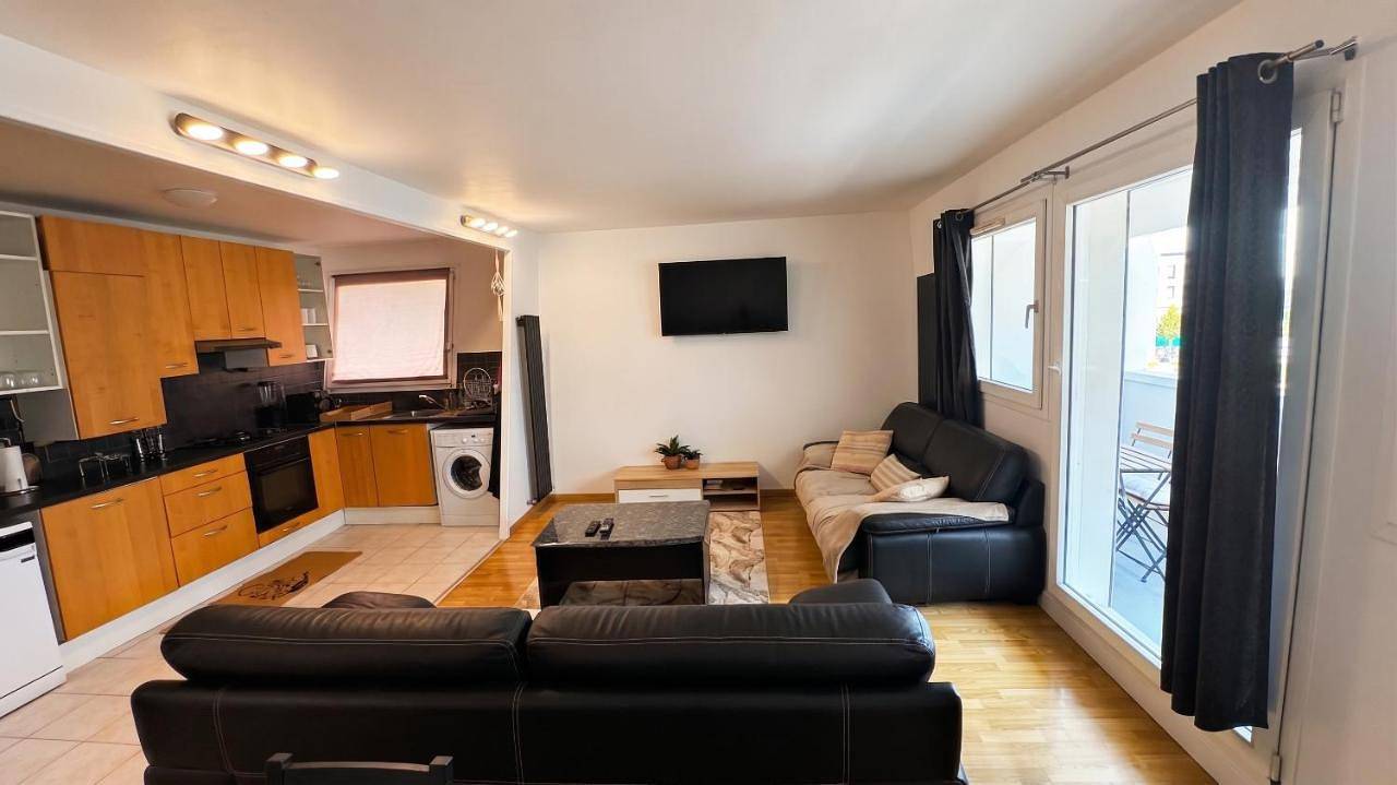 Appartement entier, Les Caryatides - Appartement 2 chambres proche Versailles in Guyancourt, Yvelines