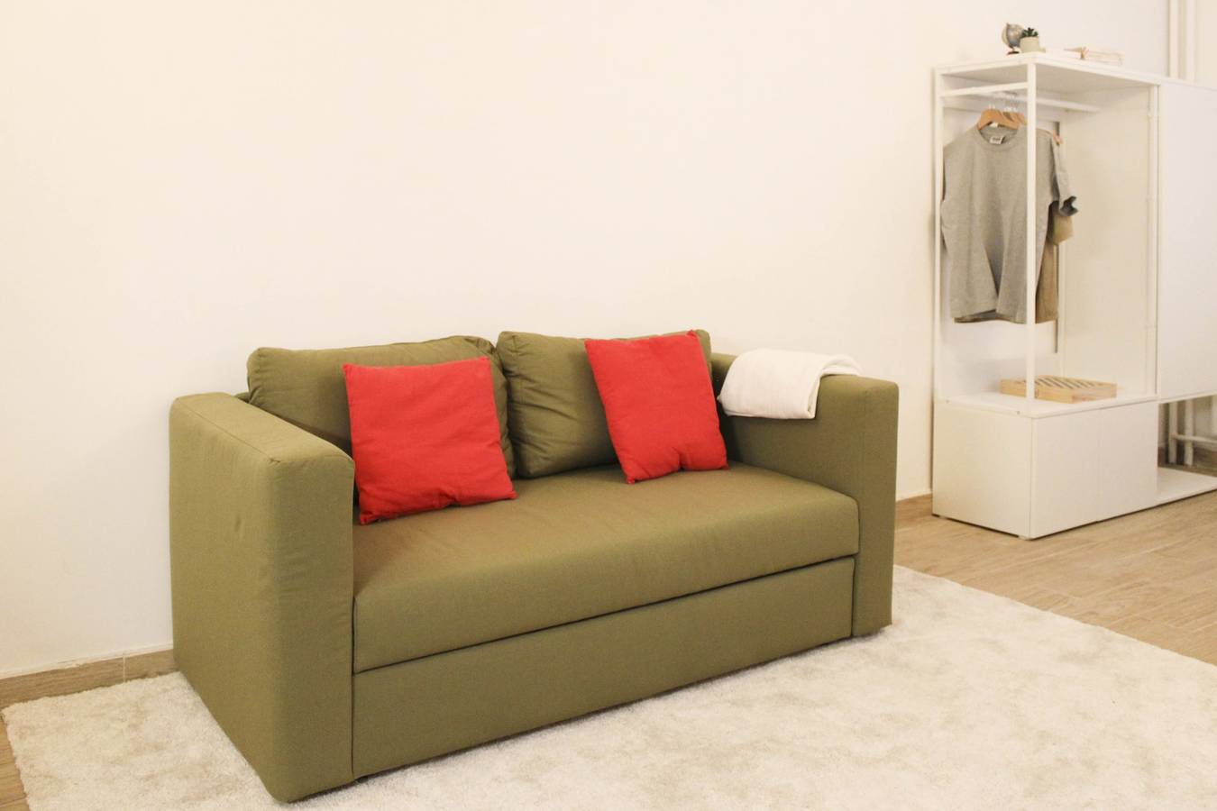 Entire studio, Bright studio in Pantin, perfect for couples in Pantin, Seine-Saint-Denis