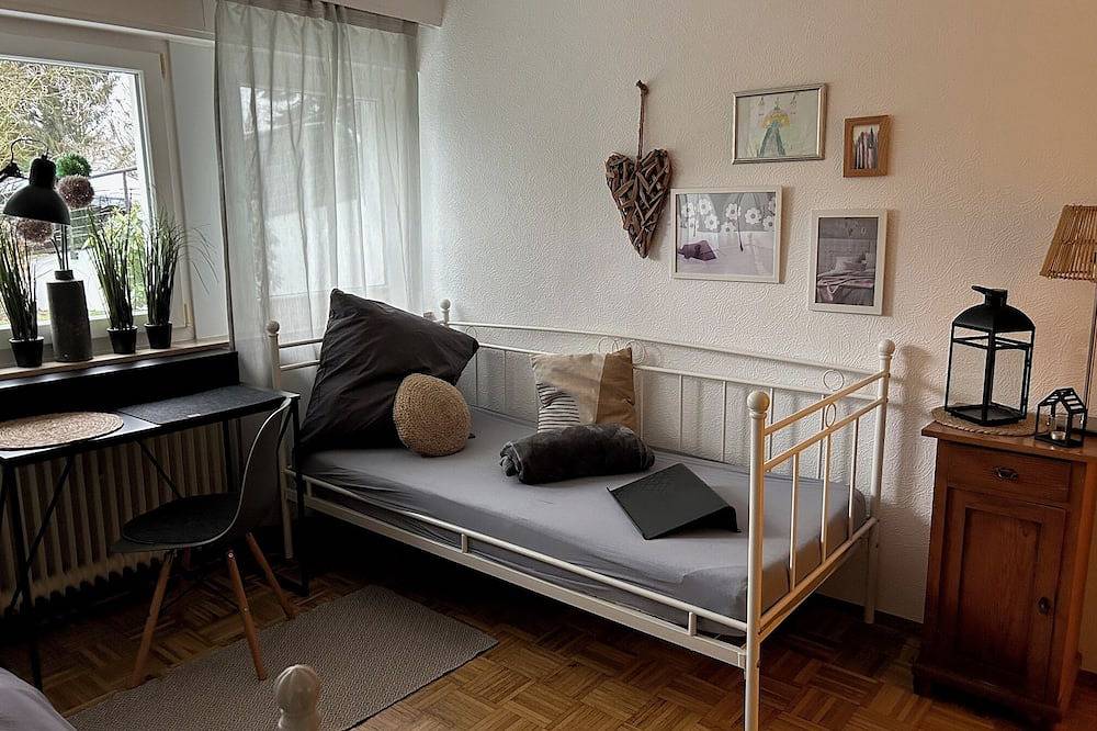 Ganze Wohnung, Ferienwohnung Wermelskirchen Tente 100qm mit Garten in Wermelskirchen, Rheinisch-Bergischer Kreis