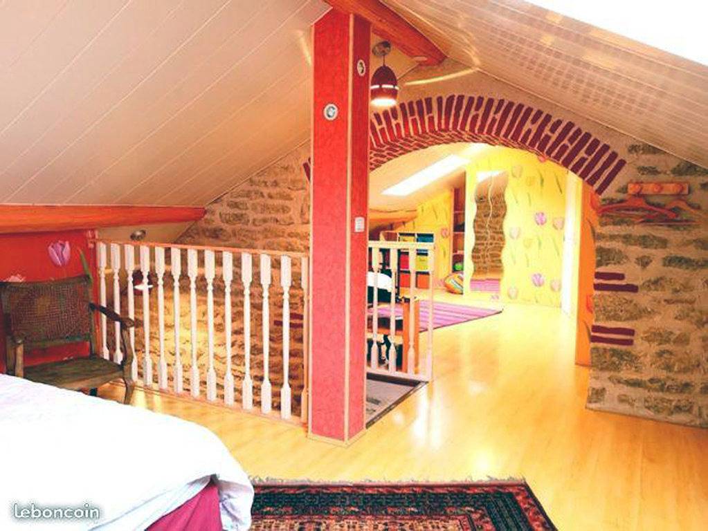 Chambres familiales Bourgogne B&B - Chambre les Maranges in Saint-Sernin-du-Plain, Région d'Autun