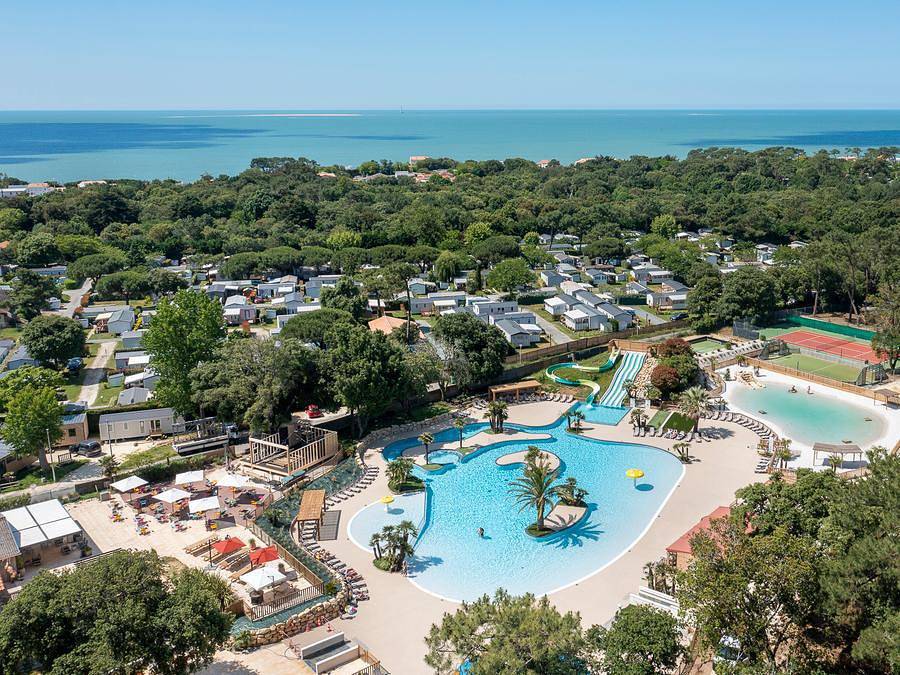 Camping Le Logis - Mobilhome 6 personas - Familia 3 dormitorios 6p in Saint-Palais-sur-Mer, Côte de Beauté