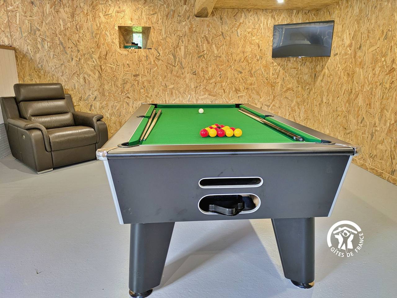 Chez Juliette: Gîte Familial avec Salle de Jeux et Cheminée in Chantrigné, Mayenne