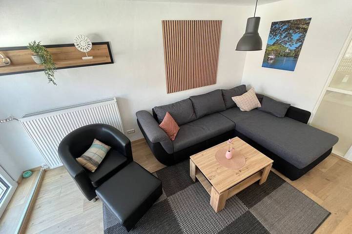 Location de vacances pour 5 personnes, avec jardin à Alf