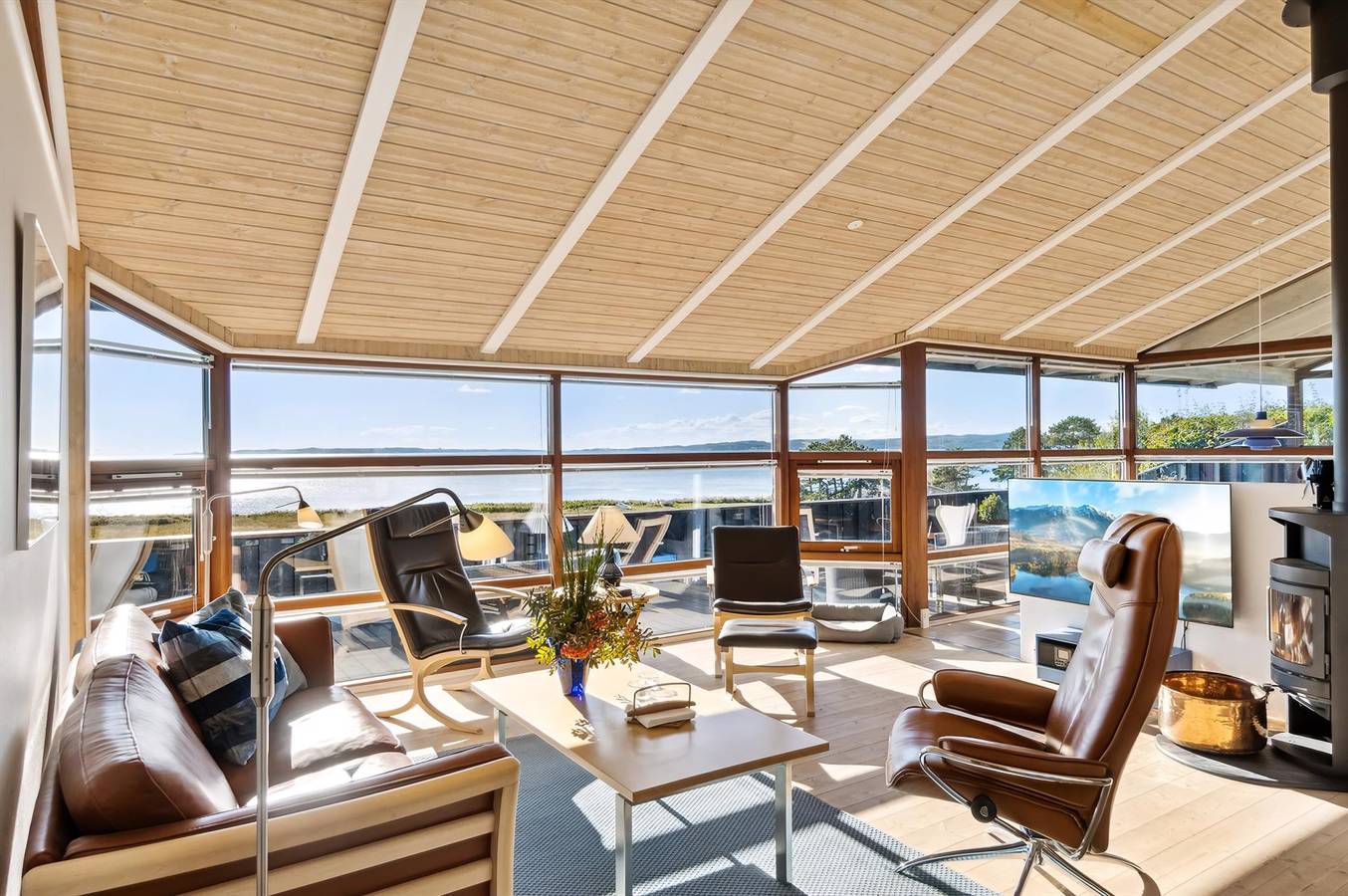 Pet friendly home in Ebeltoft with sauna in Egsmark Strand, Süddjursland