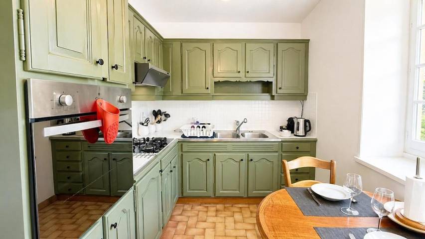Gîte pour 4 personnes, avec Terrasse et Vue à Charnay-lès-Mâcon - 2