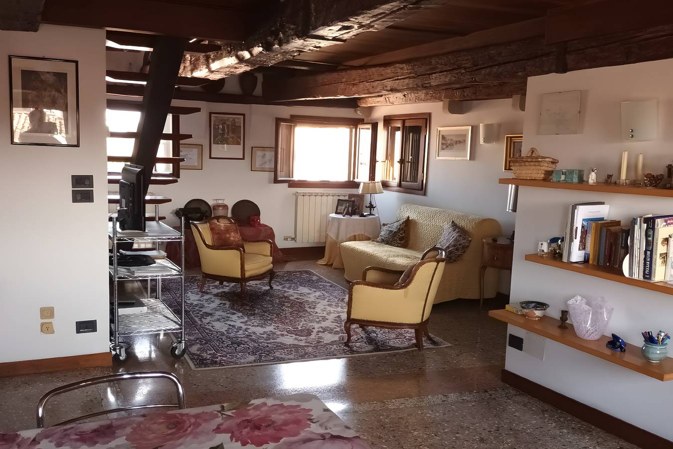 Appartamento intero, Appartamento 'Nido Sul Tetto' con Wi-Fi e Aria Condizionata in Venezia, Provincia di Venezia