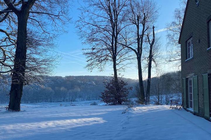 Location de vacances pour 9 personnes dans Limal