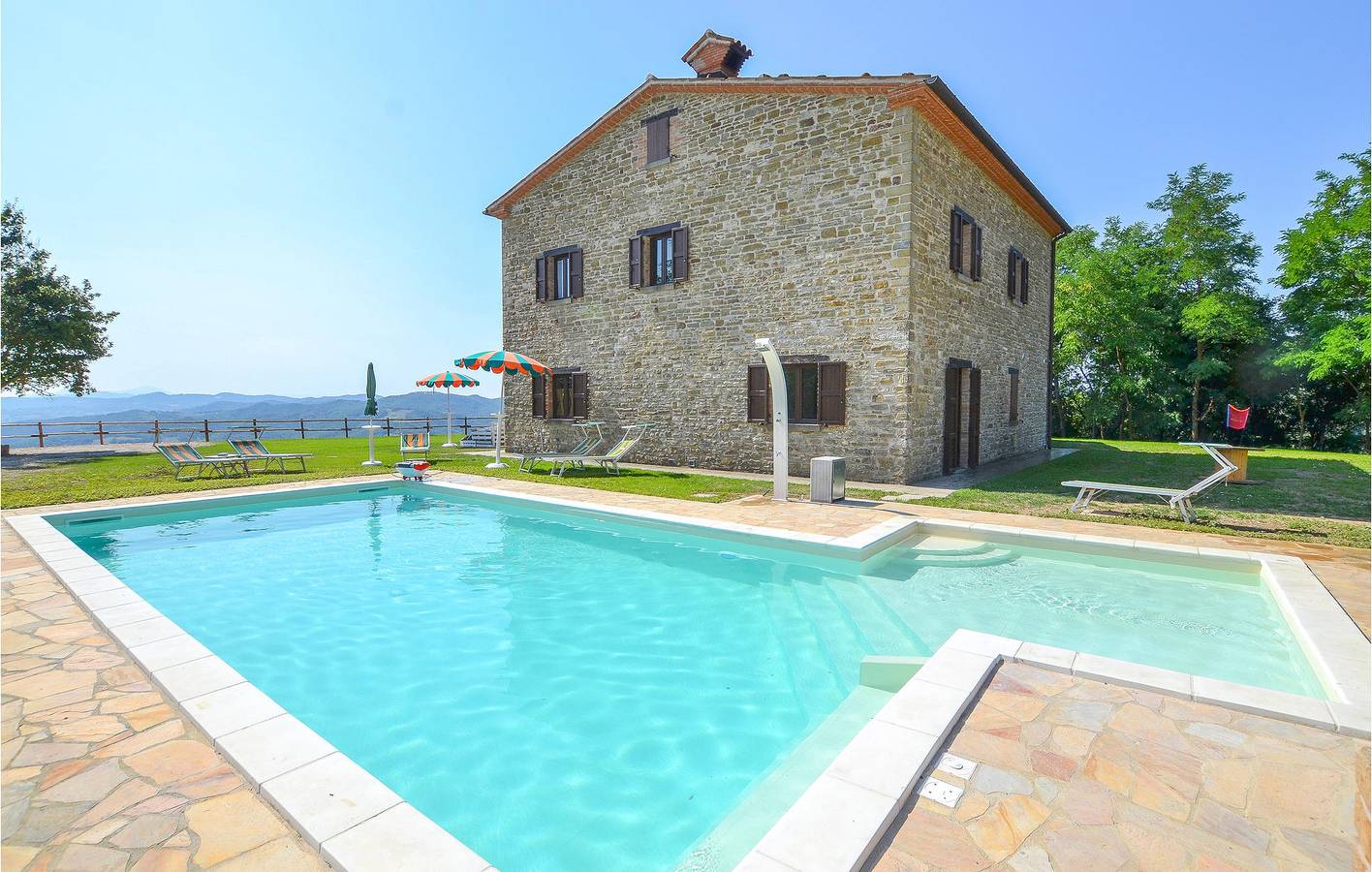 Ferienhaus für 10 Personen mit Pool in Apecchio, Pesaro-Urbino