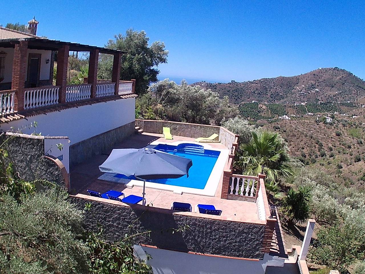 Holiday Home 'Casa Miranda' with Sea View, Private Pool and Private Terrace in Árchez, Costa del Sol