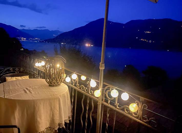 Ferienhaus für 6 Personen, mit Seeblick und Garten sowie Terrasse und Ausblick, mit Haustier in Lago Maggiore (Piemont) - 4